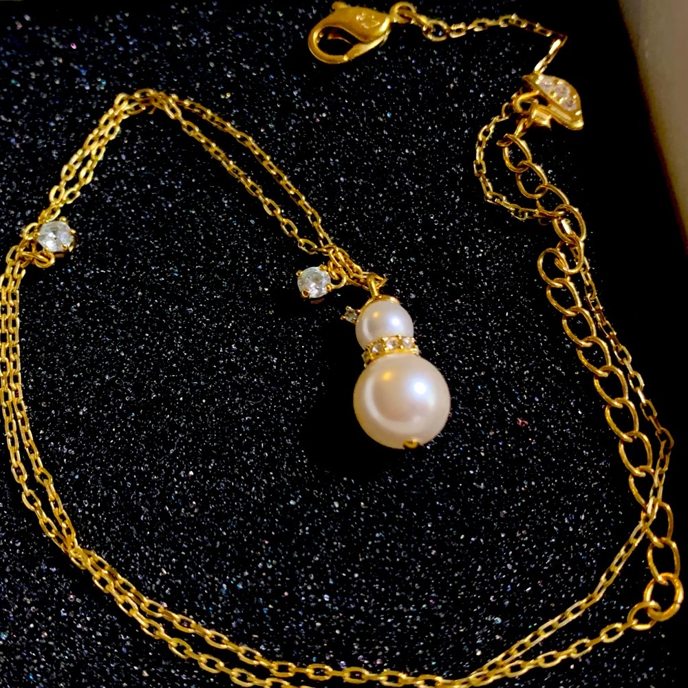 Swarovski pearl snowman necklace